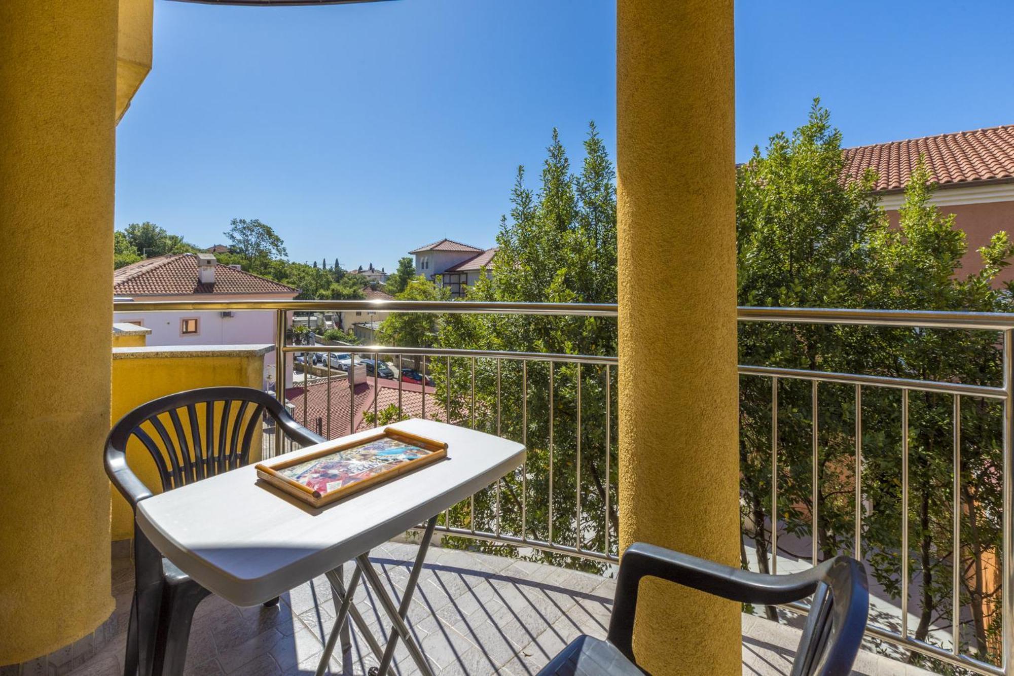 Duerr Apartment Crikvenica Bagian luar foto